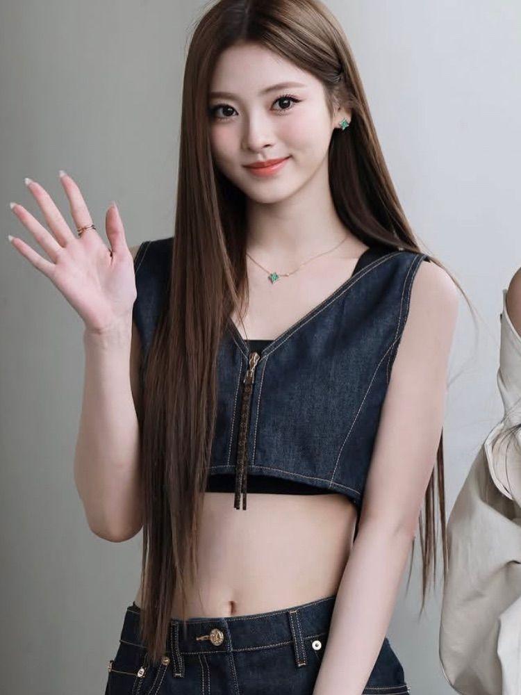 MEOVV (미야오) 안나