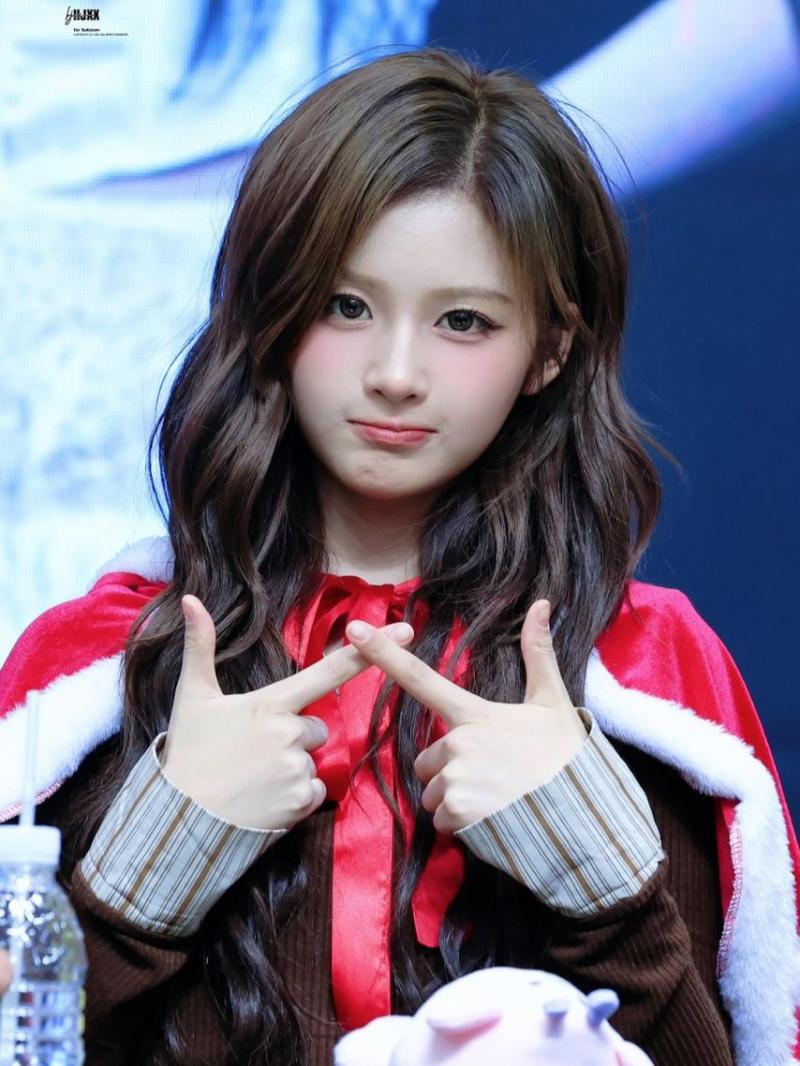 NMIXX (엔믹스) 설윤