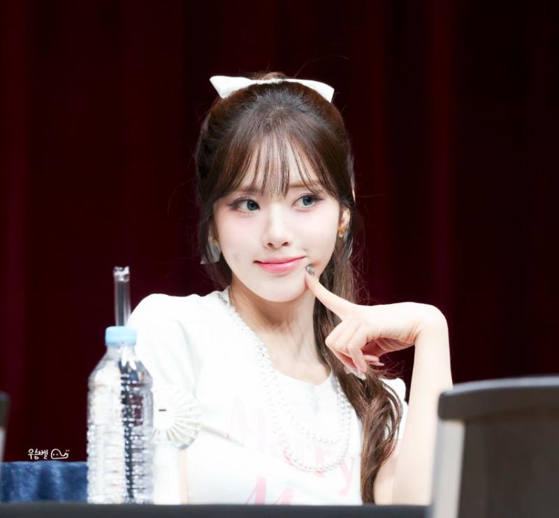 프로미스나인 박지원