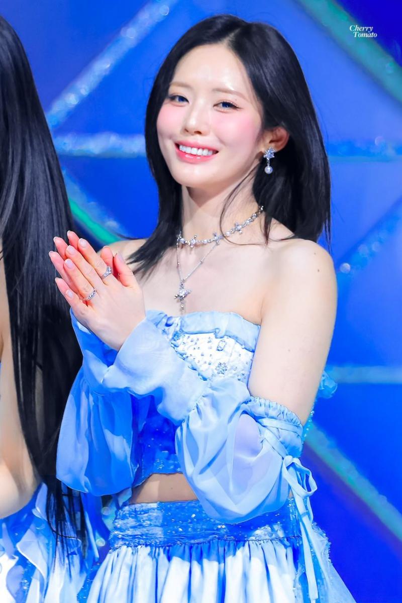 프로미스나인 박지원