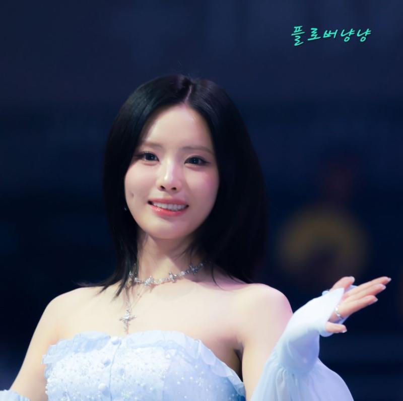 프로미스나인 박지원
