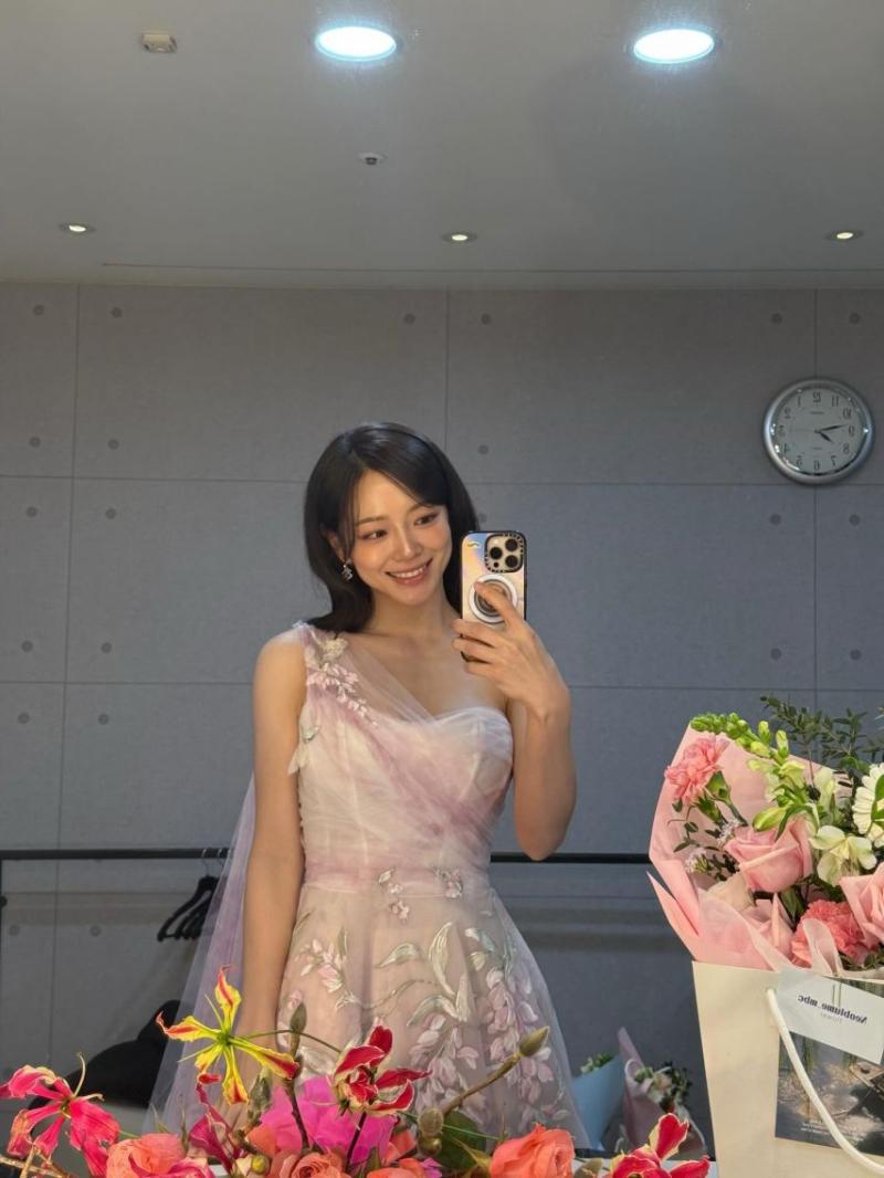 김세정 강태오 베스트커플상/ 김세정 인별 등