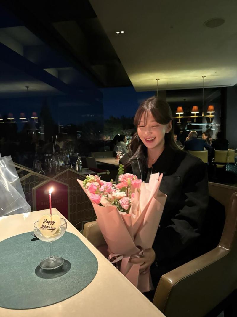김윤희 아나운서