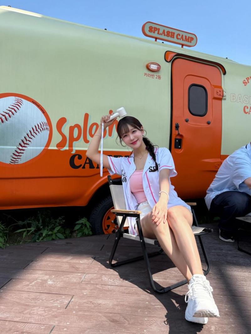 김윤희 아나운서
