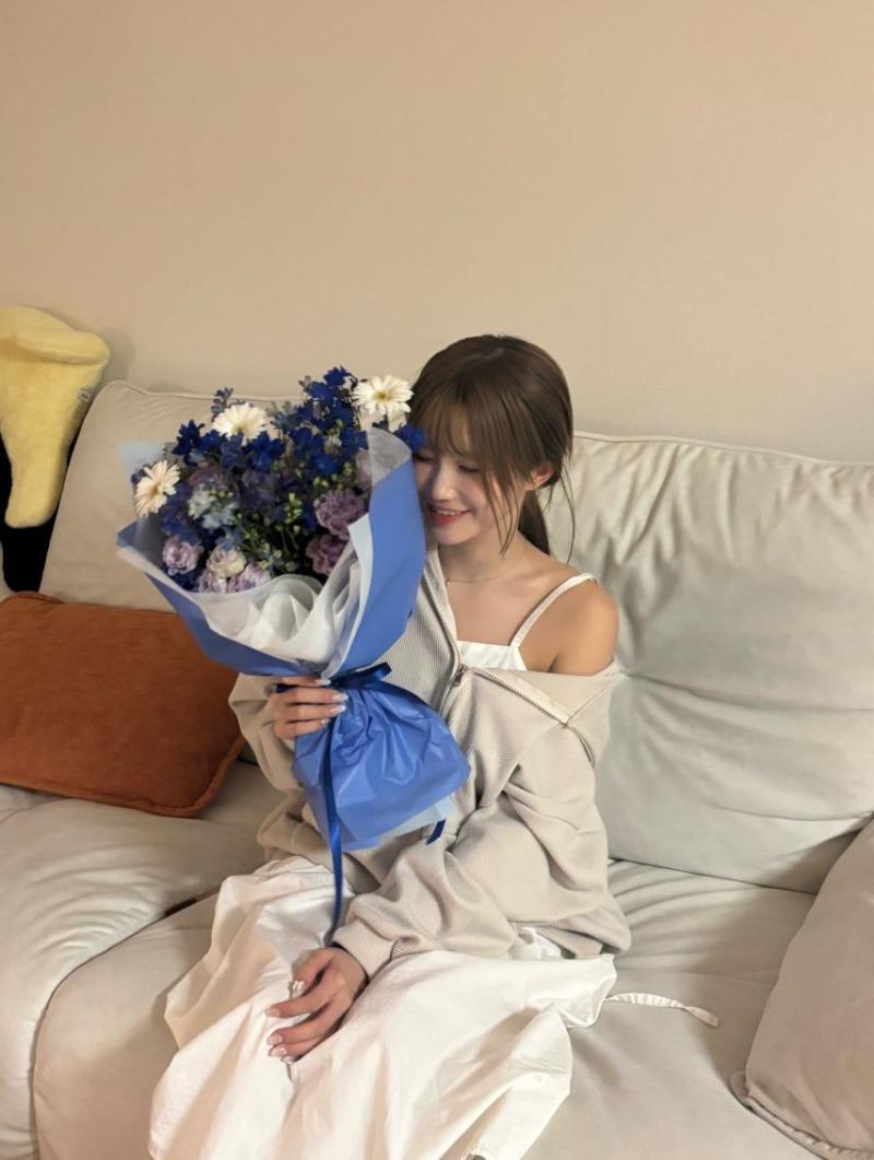 프로미스나인 송하영