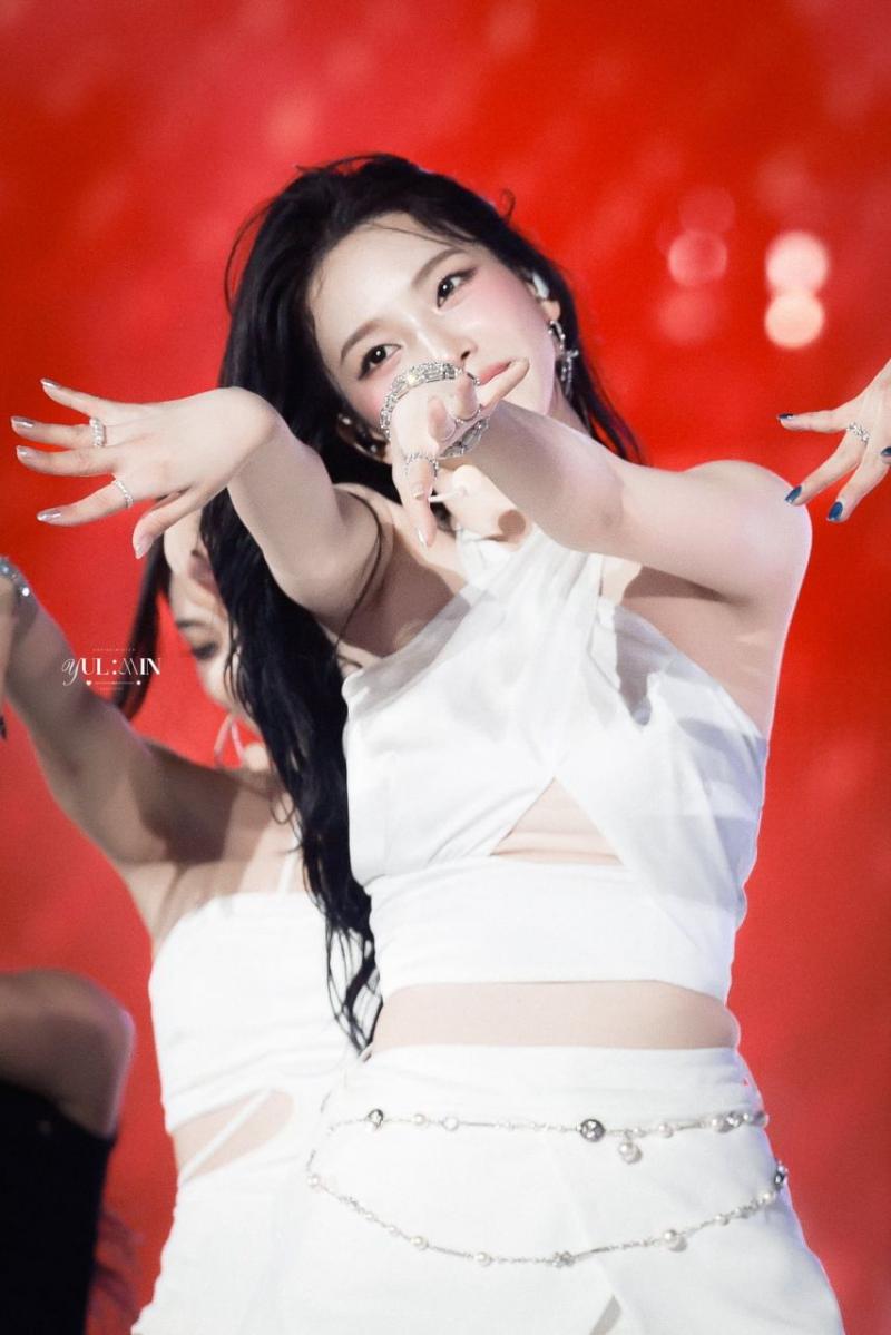 에스파 카리나