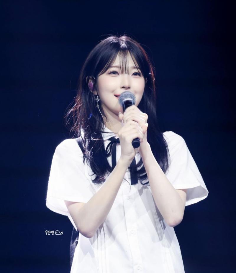 프로미스나인 백지헌