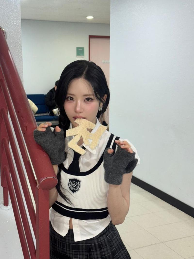 프로미스나인 박지원