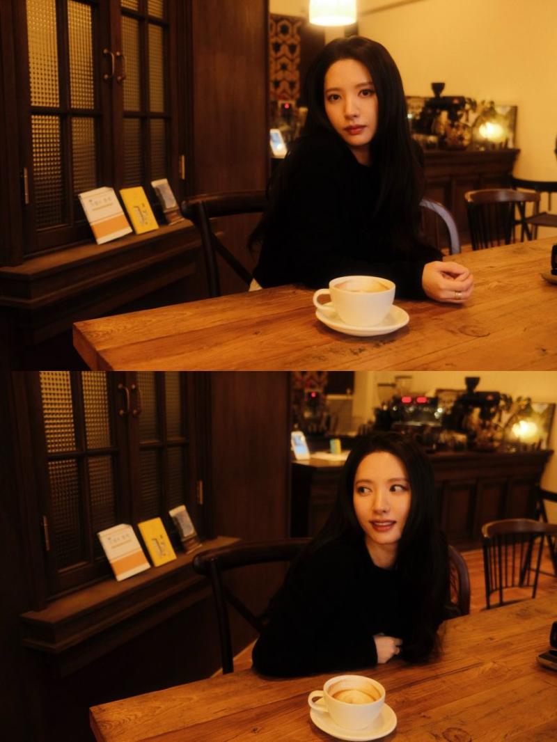 우주소녀 보나 or 김지연