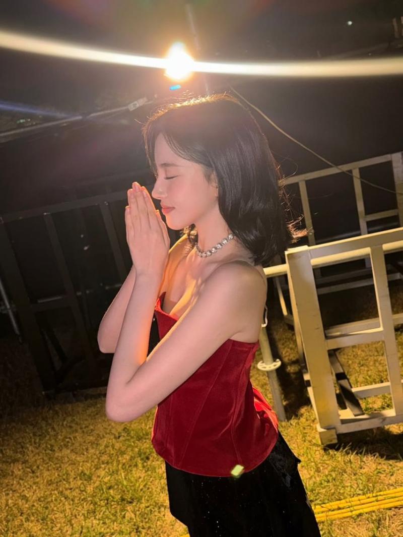 STAYC (스테이씨) 윤