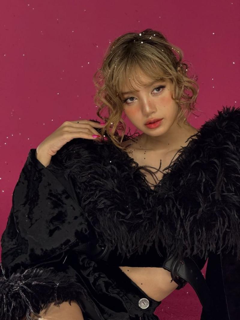 블랙핑크 리사 SNS