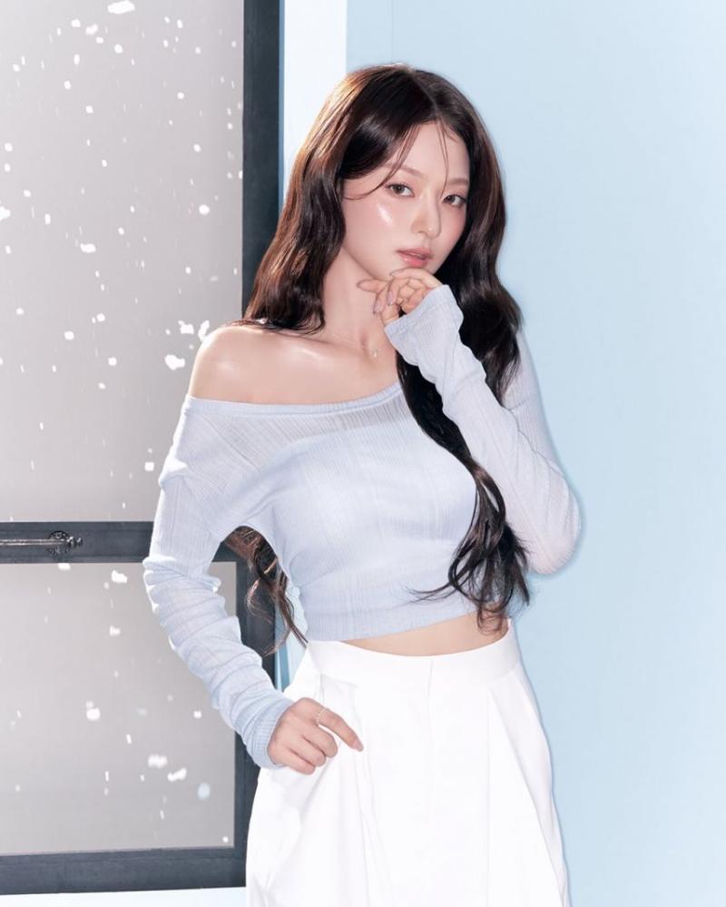 프로미스나인 이나경 Dr.G