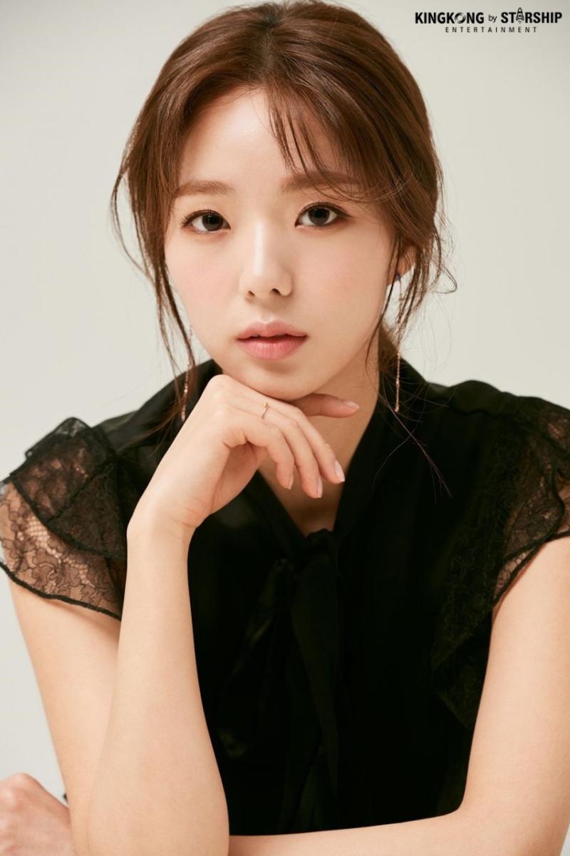 배우 채수빈