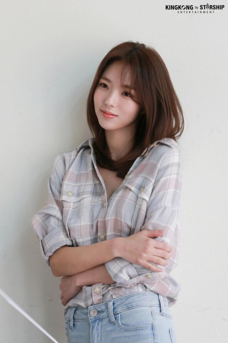 배우 채수빈