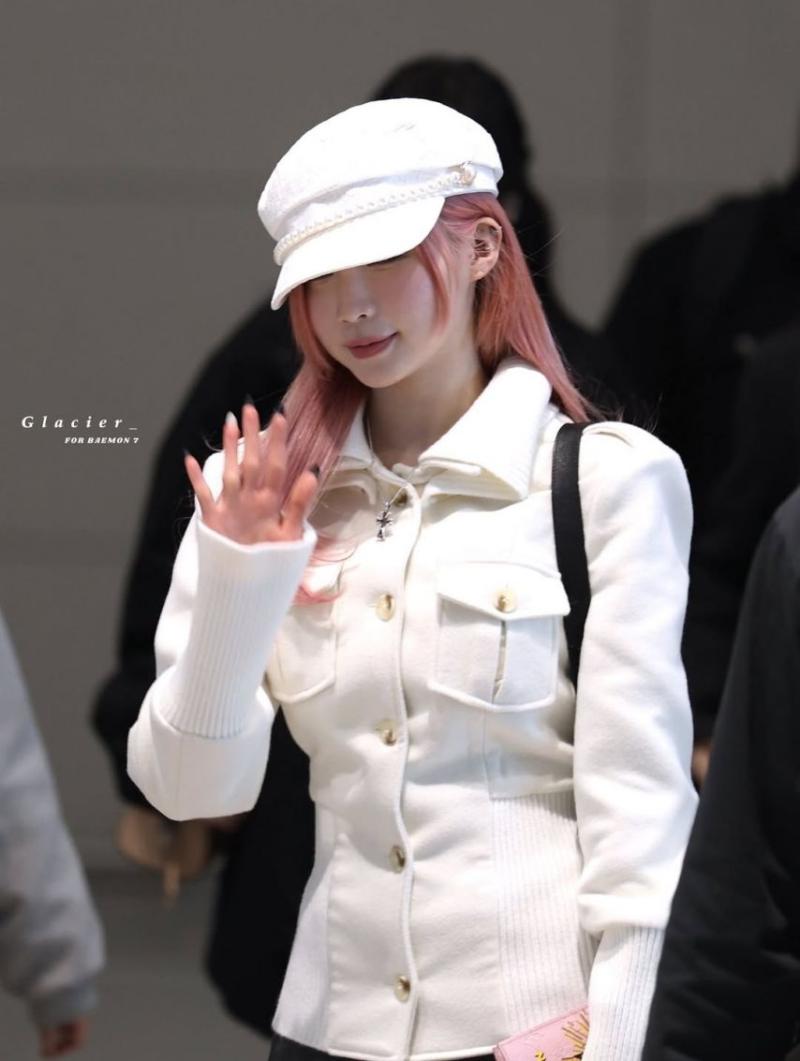 BABYMONSTER (베이비몬스터) 아사