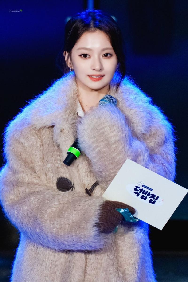 프로미스나인 이나경