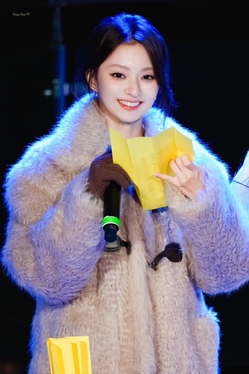 프로미스나인 이나경