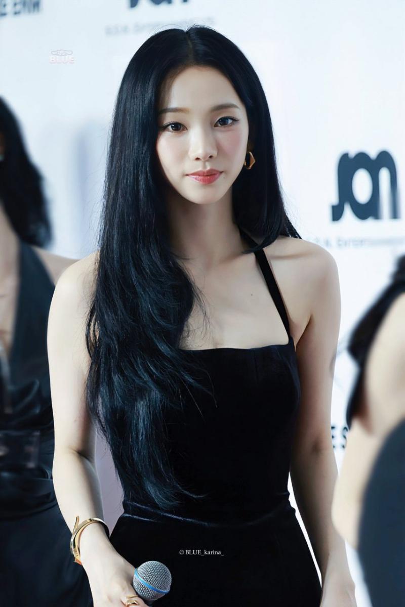 에스파 카리나