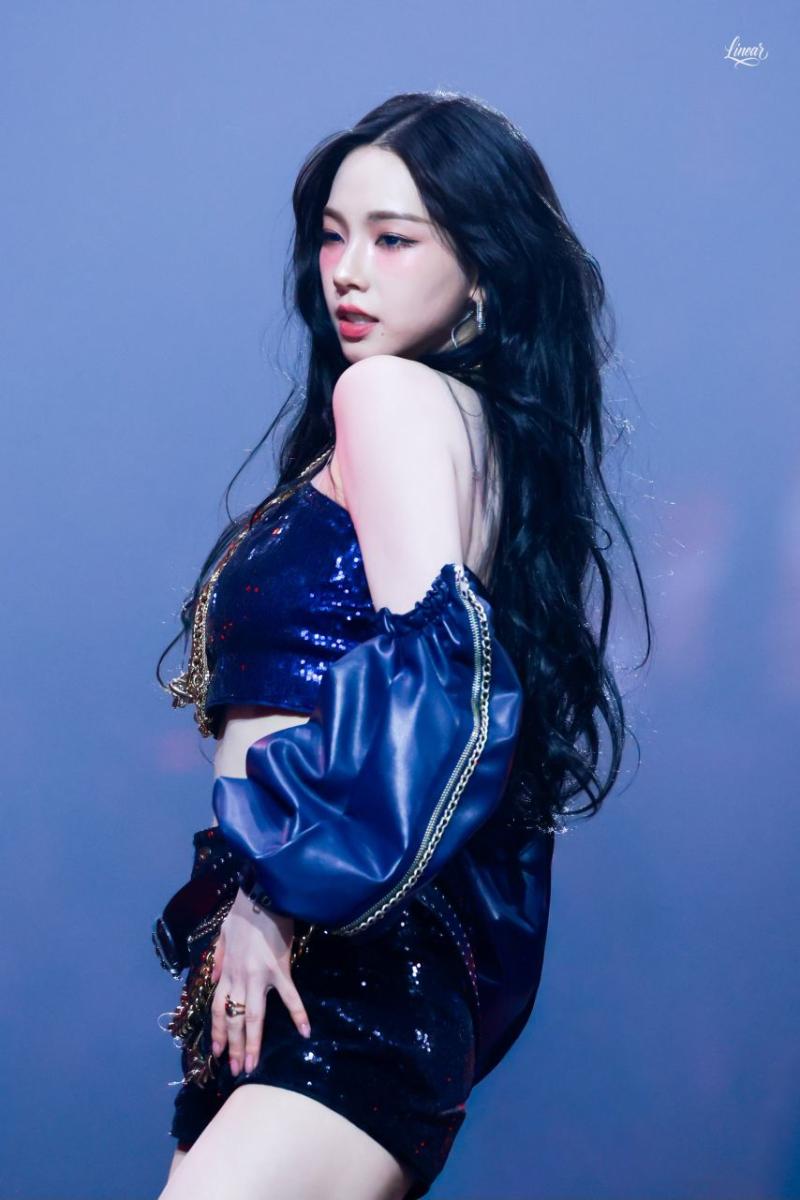 에스파 카리나