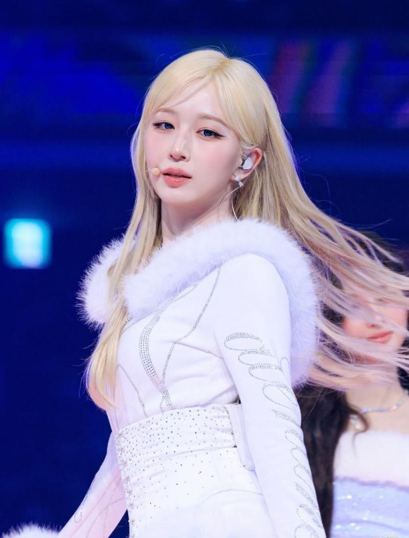 NMIXX (엔믹스)