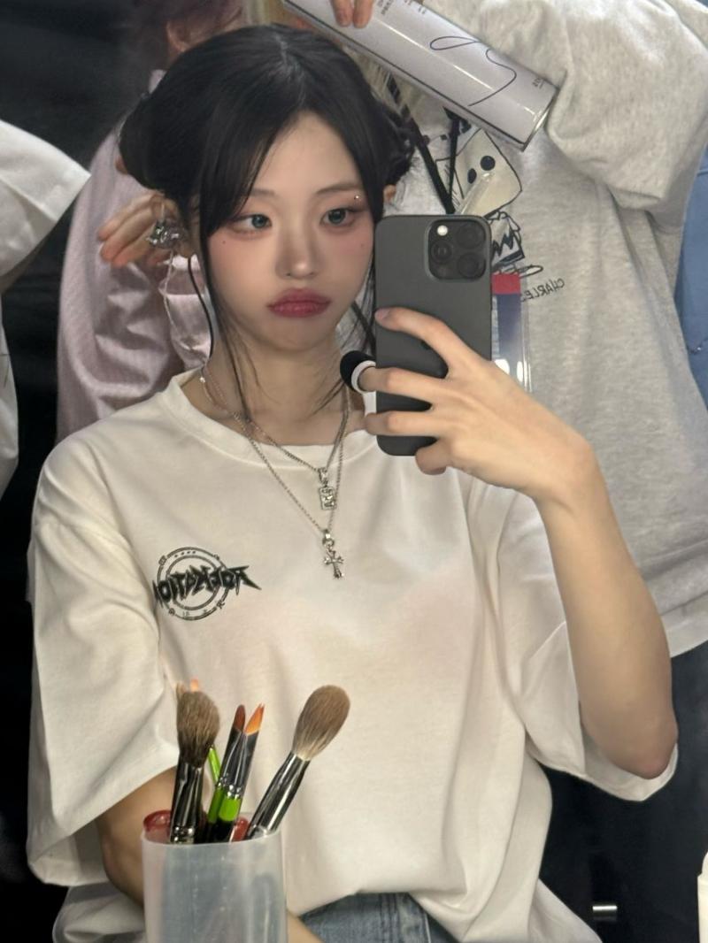 QWER 히나