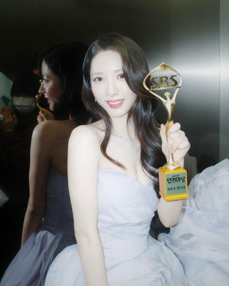 김지연