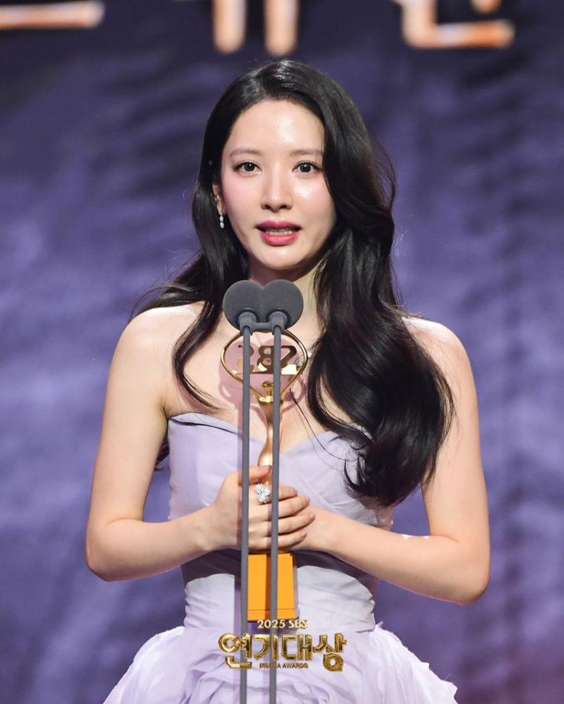 김지연