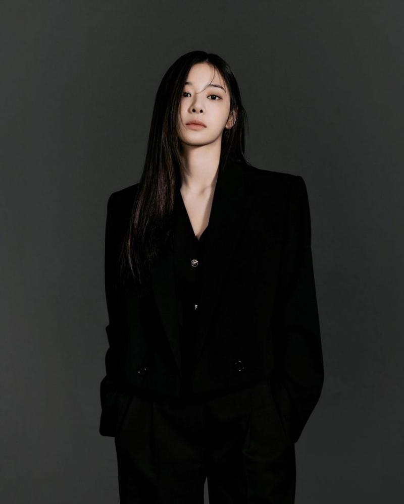 설인아