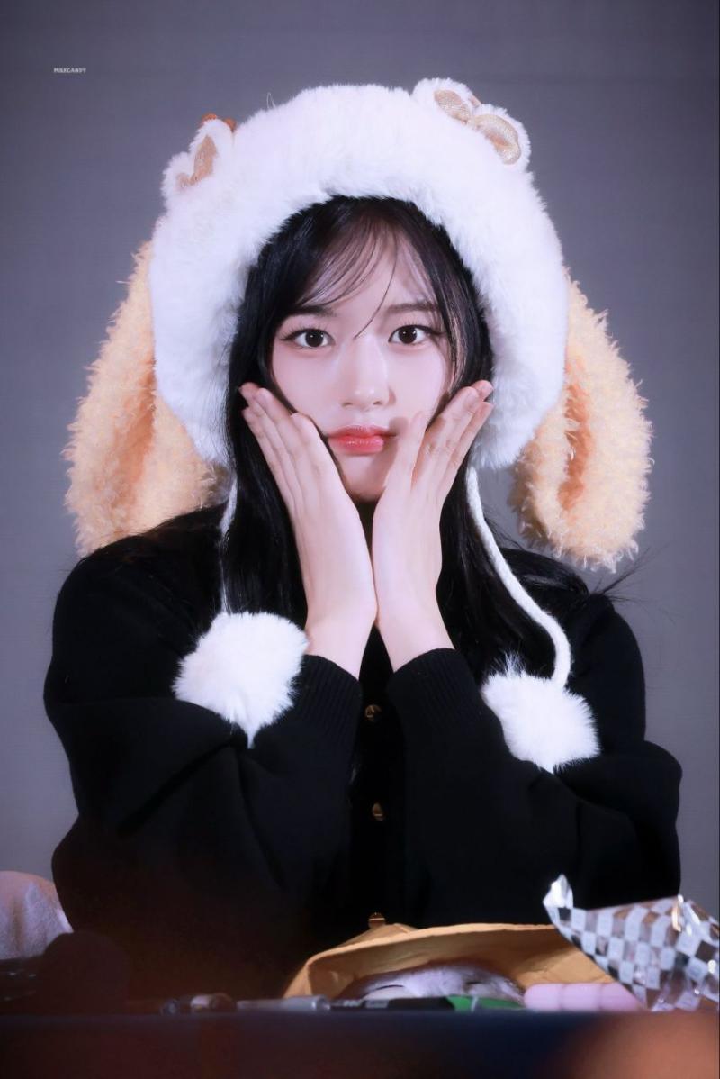 아이브 안유진