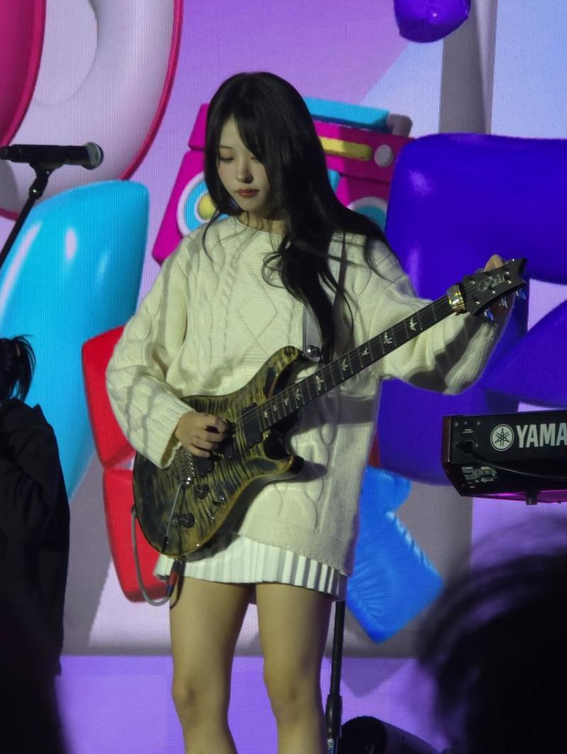 QWER 히나