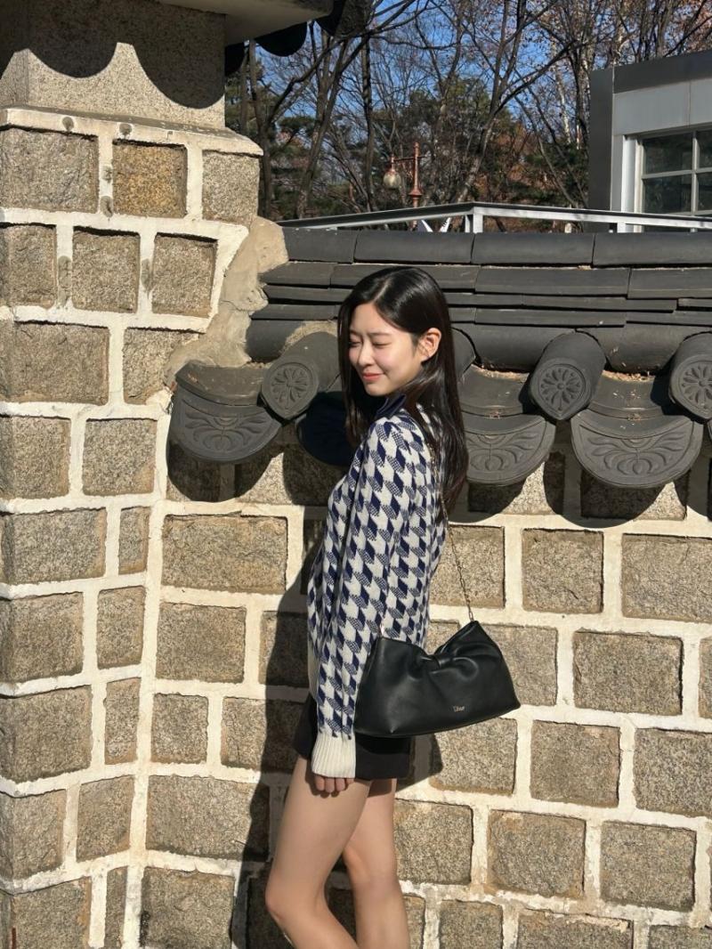 김민주