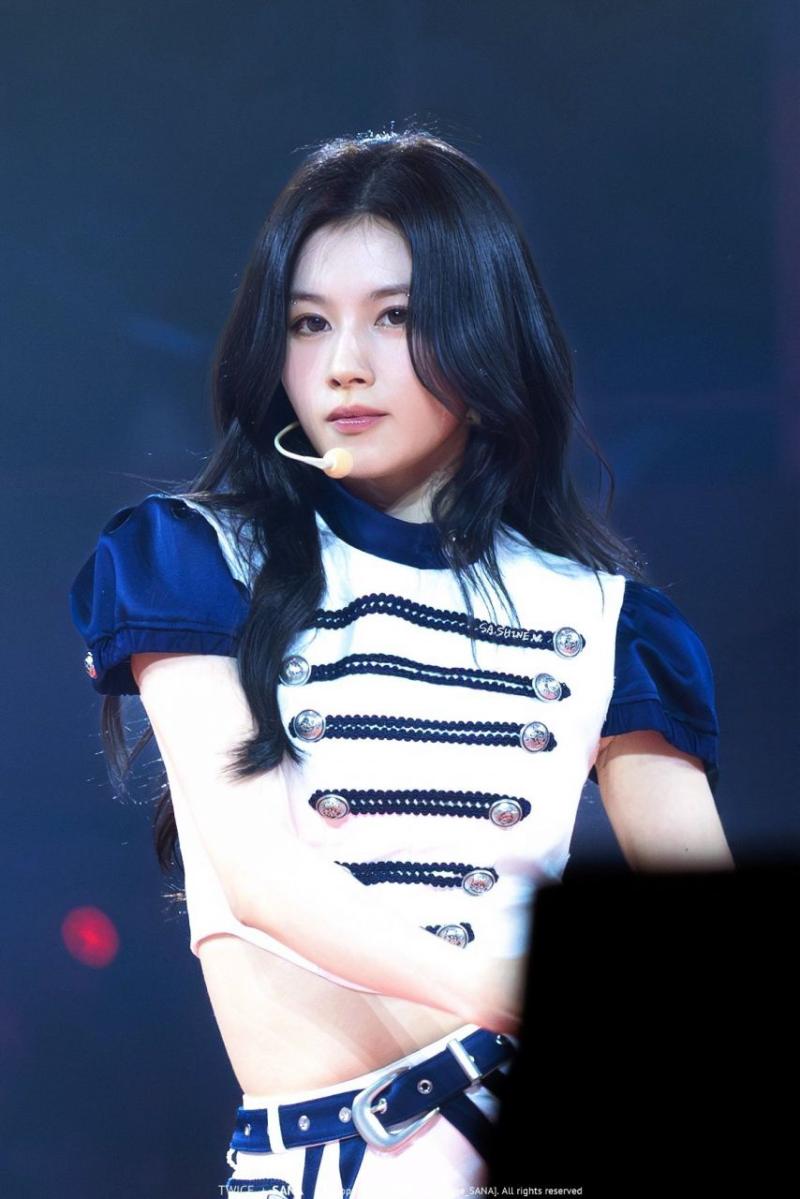 트와이스 사나