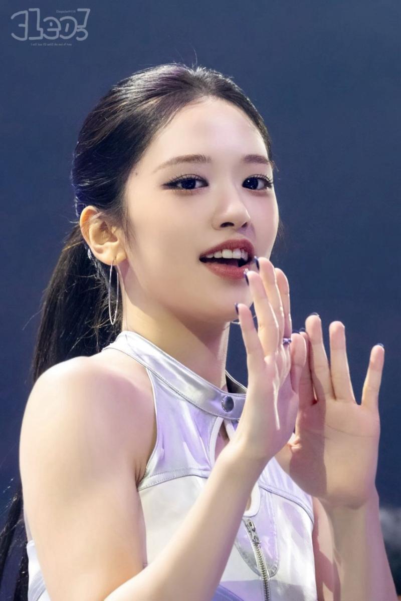 아이브 안유진