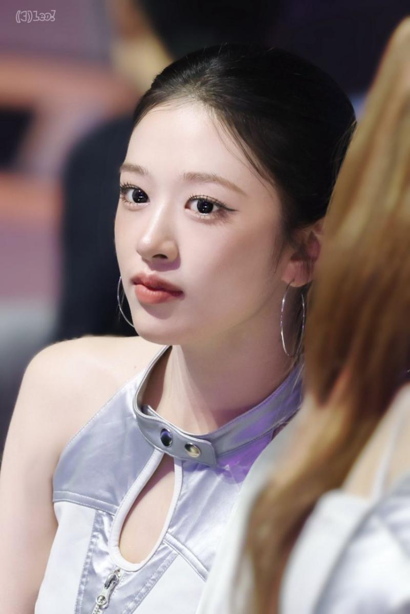 아이브 안유진