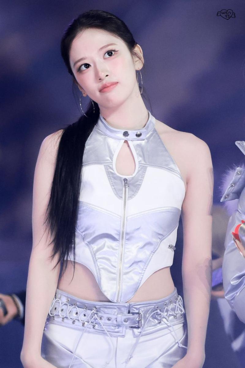 아이브 안유진