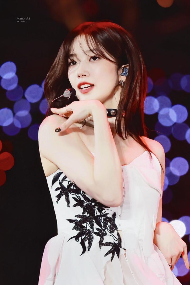 르세라핌 카즈하