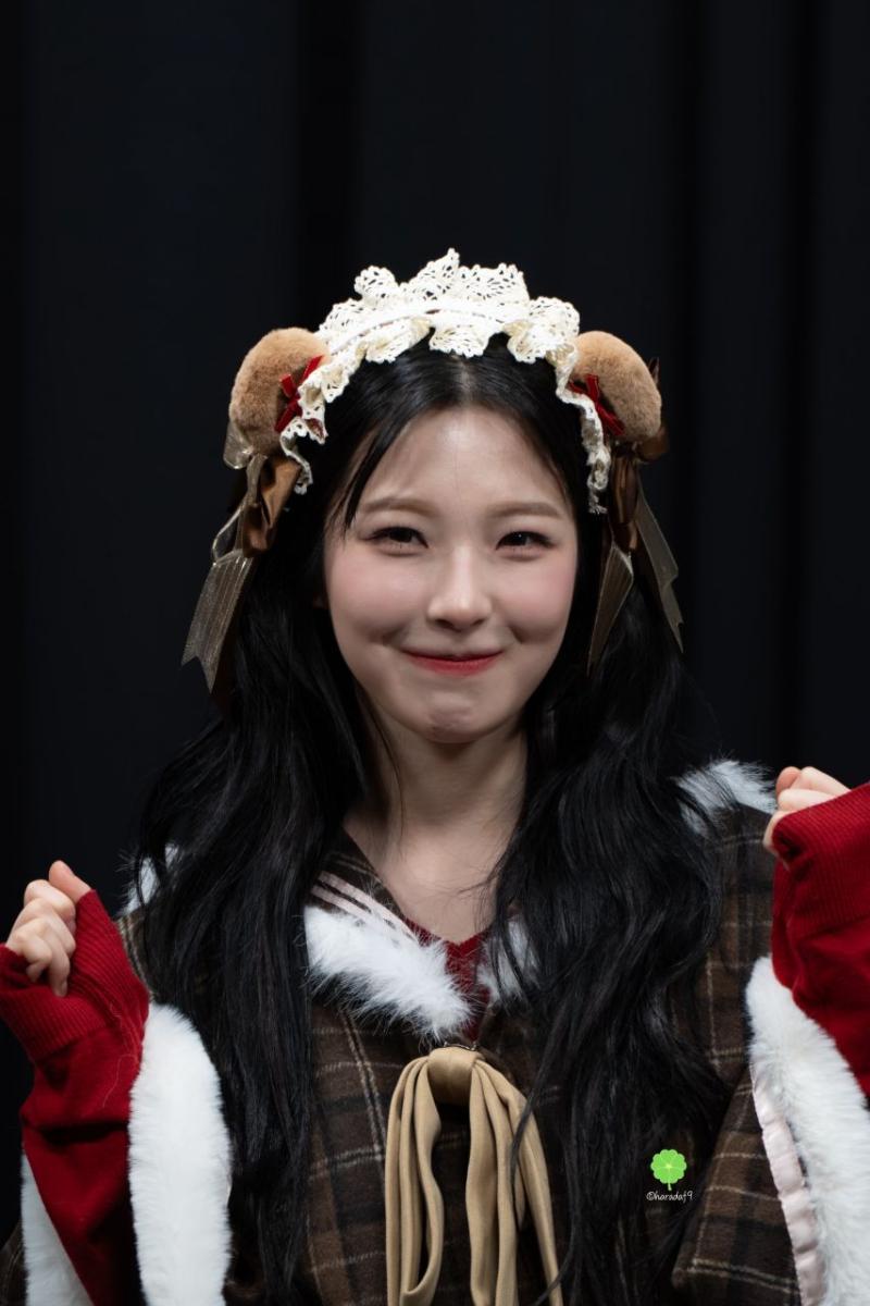 프로미스나인 백지헌