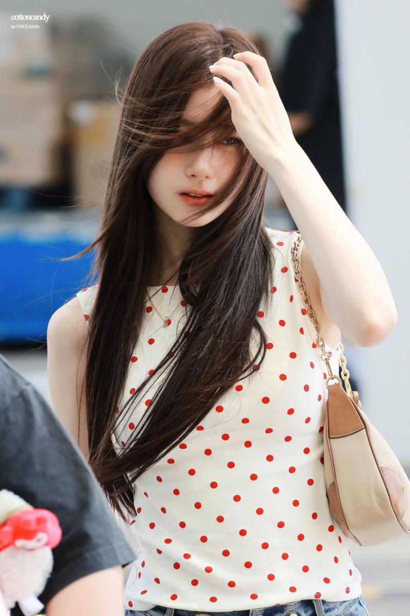 트와이스 사나