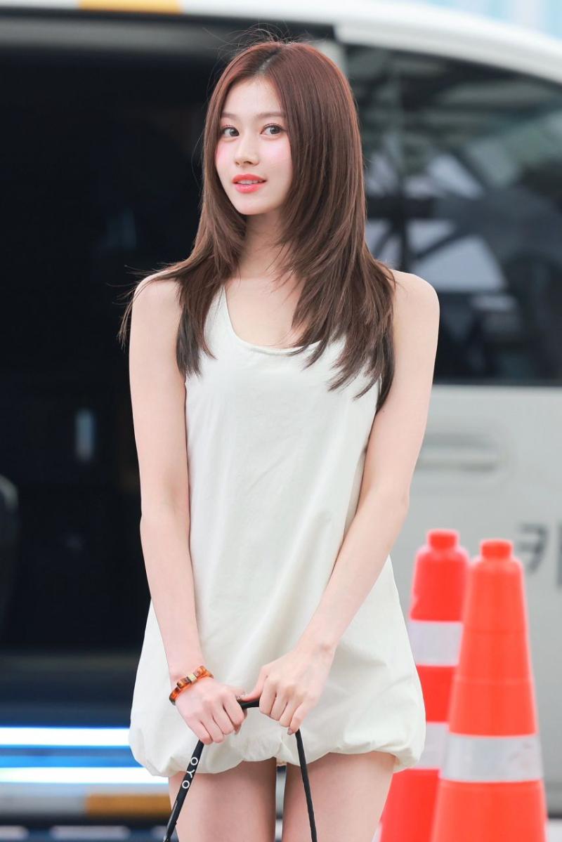 트와이스 사나