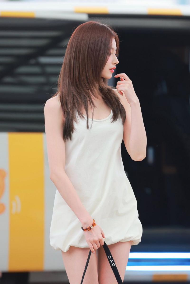 트와이스 사나