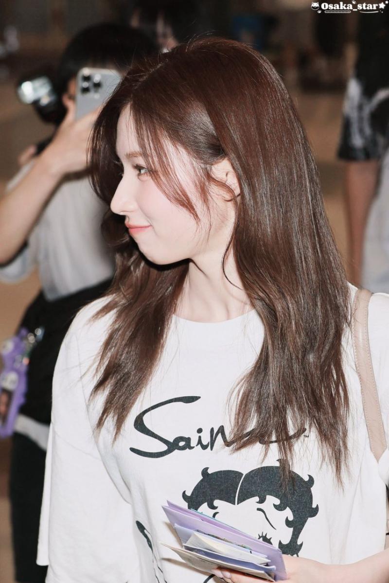 트와이스 사나