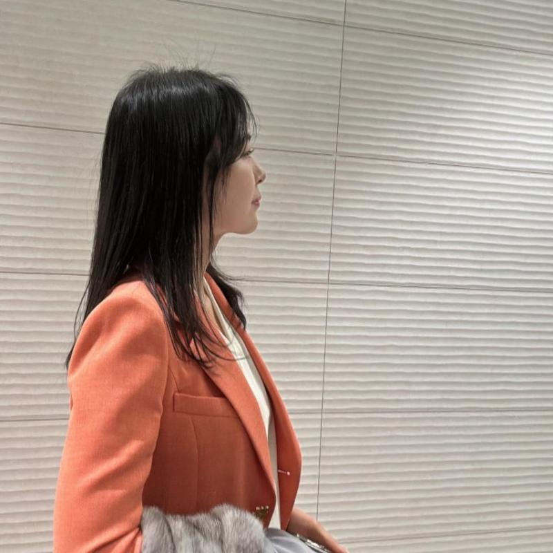 김지형 아나운서