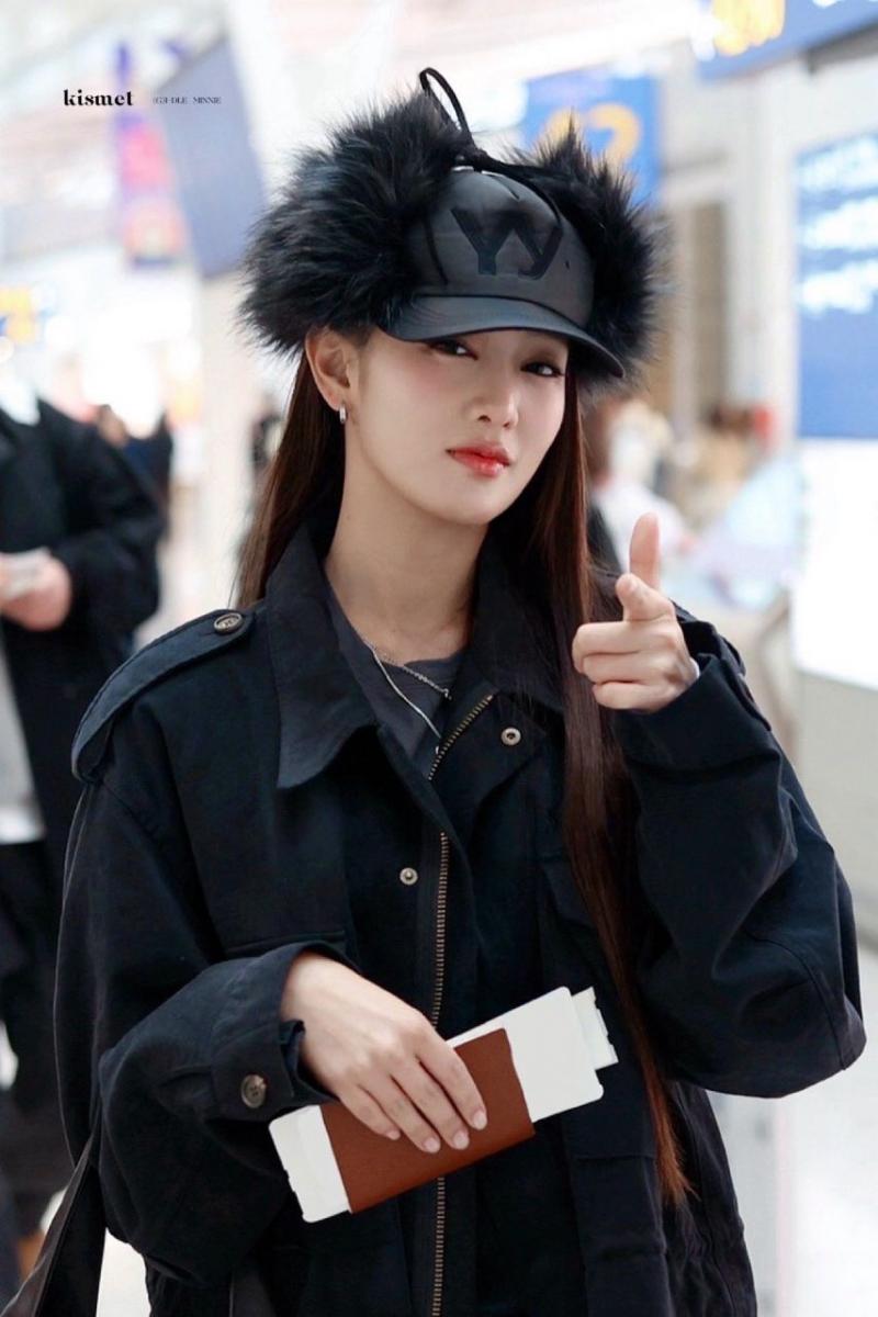 오늘 출국 아이들 민니