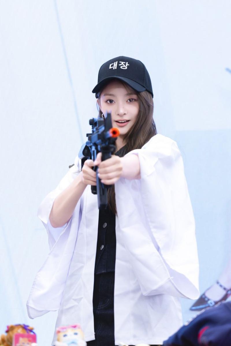 프로미스나인 이나경