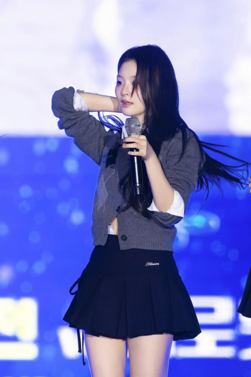 프로미스나인 이나경