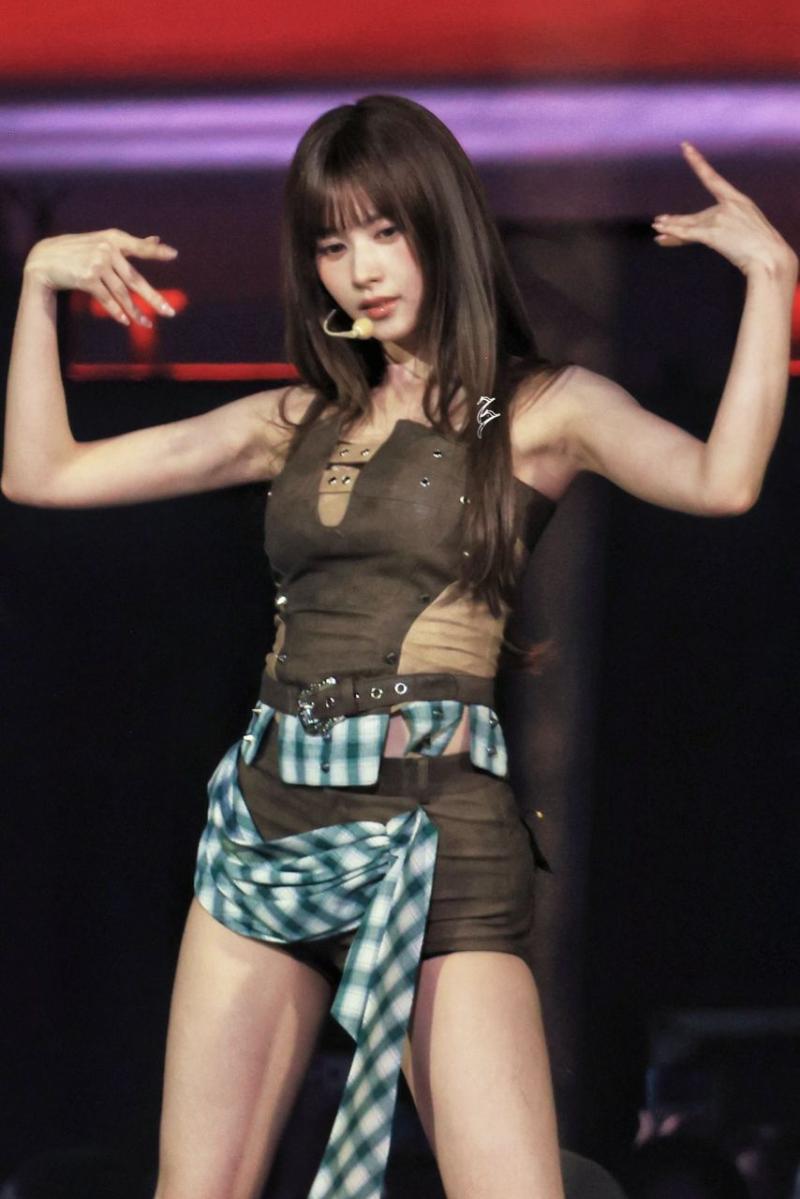 트와이스 사나