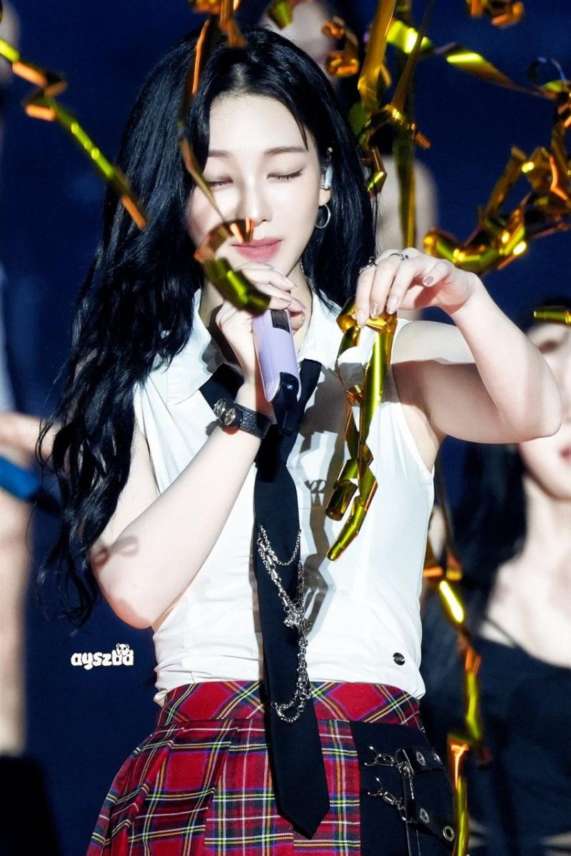 에스파 카리나