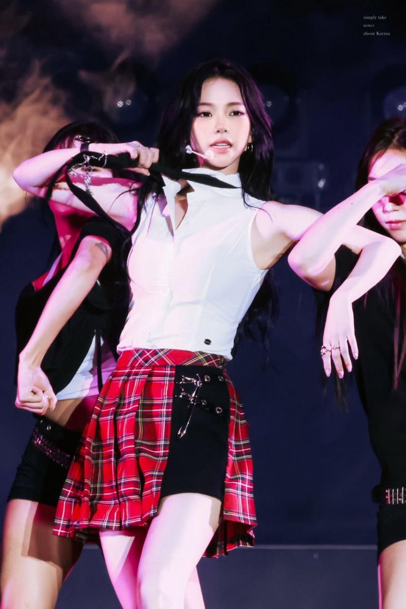 에스파 카리나
