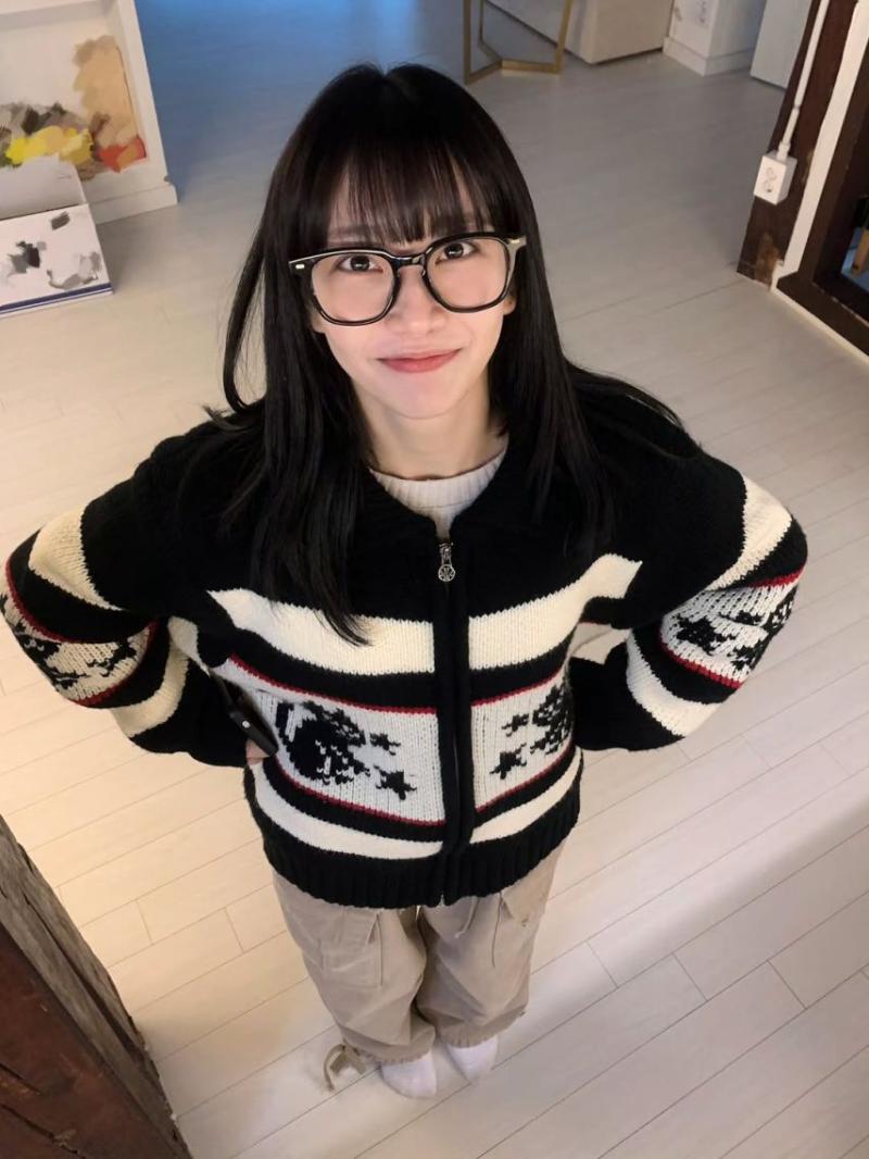 STAYC (스테이씨) 수민