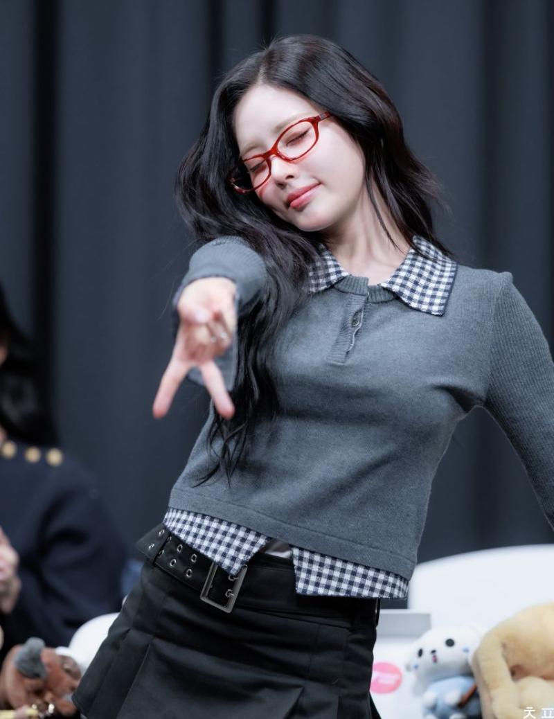 프로미스나인 박지원